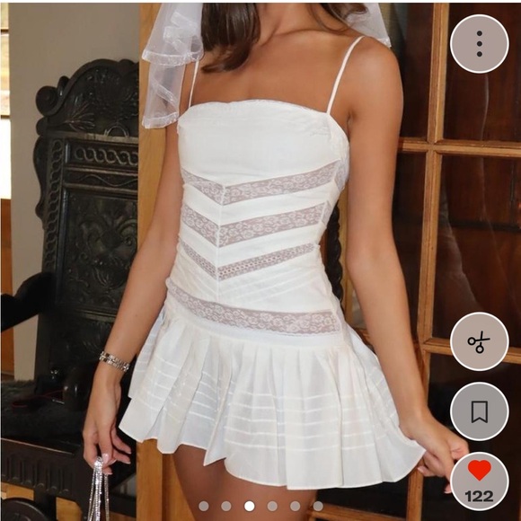 button lace wedding dress Lace Mermaid Wedding Dress With Long Sleeves
